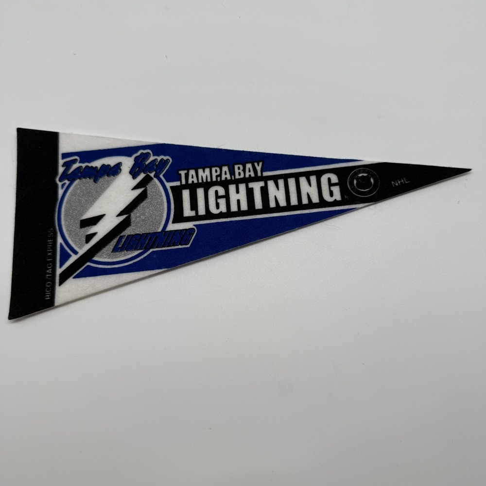 Tampa Bay Lightning Vintage 90s NHL Hockey Mini Pennant 9"x4" Felt Banner Flag